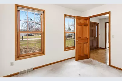 2415 Parkside Drive, Oshkosh, WI 54901 - Photo 25