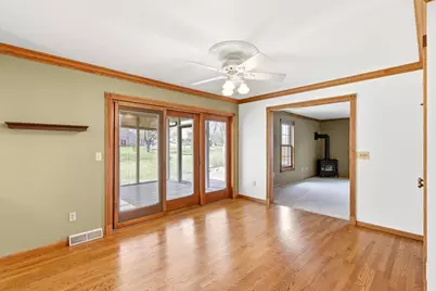 2415 Parkside Drive, Oshkosh, WI 54901 - Photo 21