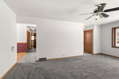 1619 Orchard Drive, Manitowoc, WI 54220 - Photo 7