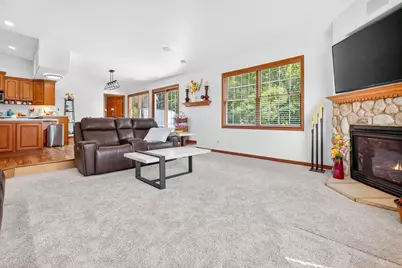 4424 Harbor Village Drive, Omro, WI 54963 - Photo 17