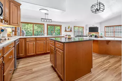 4424 Harbor Village Drive, Omro, WI 54963 - Photo 9