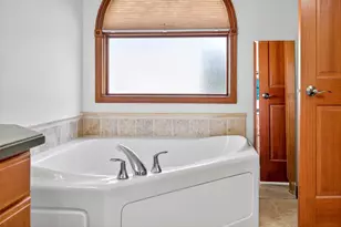 4424 Harbor Village Dr, Omro, WI 54963 - Photo 29