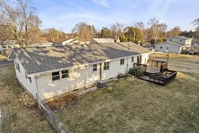 1109 Morningside Court, Marinette, WI 54143 - Photo 35