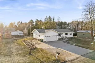1109 Morningside Ct, Marinette, WI 54143 - Photo 33
