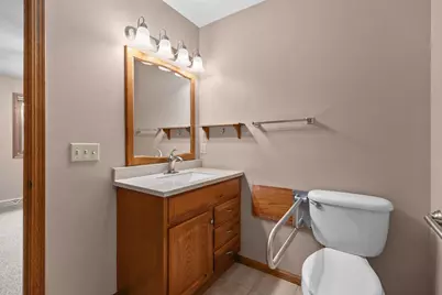 1274 W 18th Avenue, Oshkosh, WI 54904 - Photo 23