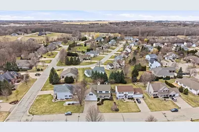 1081 S Violet Lane, Appleton, WI 54914 - Photo 35