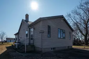 937 Paramount Dr, Chilton, WI 53014 - Photo 17