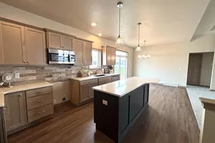 2050 Bear Paw Trail, Sherwood, WI 54130 - Photo 3