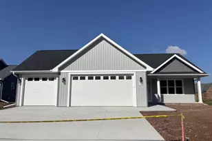 651 Reed St, Neenah, WI 54956 - Photo 13