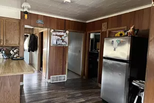 E7037 Swamp Rd, Marion, WI 54950 - Photo 3