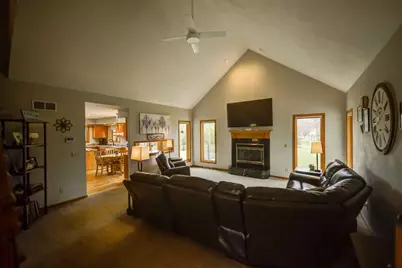 63 Westfield Circle, Fond du Lac, WI 54935 - Photo 3