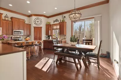 1024 Faversham Way, Green Bay, WI 54313 - Photo 9