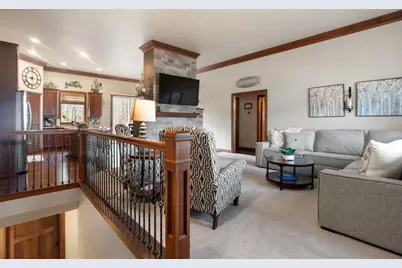 1024 Faversham Way, Green Bay, WI 54313 - Photo 3