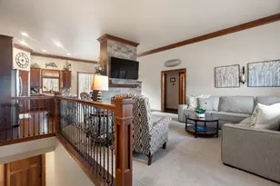 1024 Faversham Way, Green Bay, WI 54313 - Photo 3