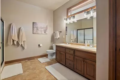 1024 Faversham Way, Green Bay, WI 54313 - Photo 19