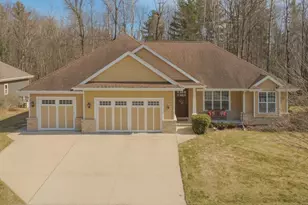 1024 Faversham Way, Green Bay, WI 54313 - Photo 53