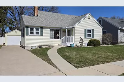 291 15th Street, Fond du Lac, WI 54935 - Photo 1