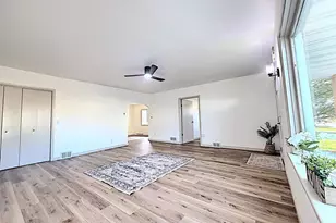 109 N Madison St, Chilton, WI 53014 - Photo 3