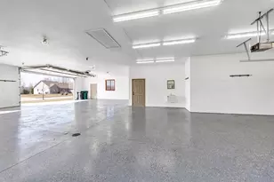 334 Whispering Creek Ct, Green Bay, WI 54303 - Photo 41