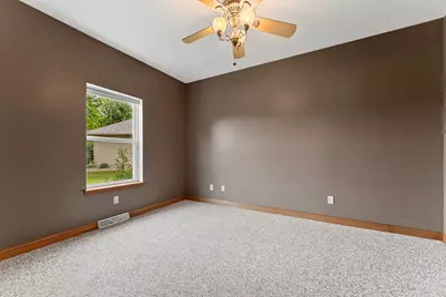 515 Winding Waters Way, De Pere, WI 54115 - Photo 15
