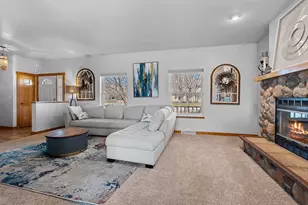 515 Winding Waters Way, De Pere, WI 54115 - Photo 5