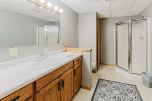 3127 Honey Creek Ct, Oshkosh, WI 54904 - Photo 35