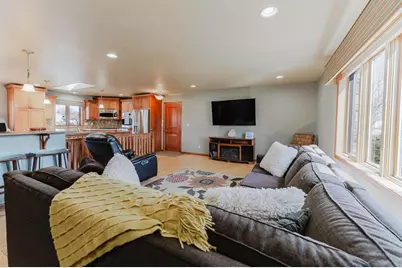 3127 Honey Creek Court, Oshkosh, WI 54904 - Photo 3