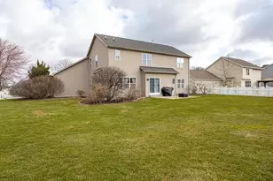 2195 Shadow Bend Ct, Neenah, WI 54956 - Photo 33