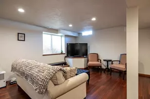 2195 Shadow Bend Ct, Neenah, WI 54956 - Photo 25