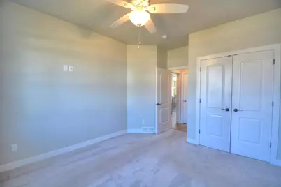 4499 W Trasino Way, Appleton, WI 54913 - Photo 7