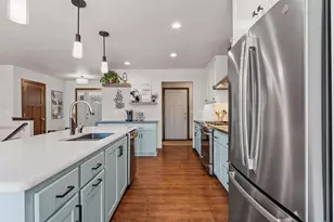 2041 Buckthorn Trl, Green Bay, WI 54304 - Photo 9