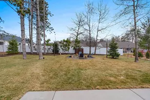 2041 Buckthorn Trl, Green Bay, WI 54304 - Photo 63