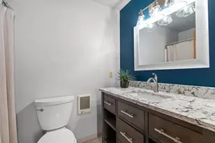 921 Babcock St, Neenah, WI 54956 - Photo 17