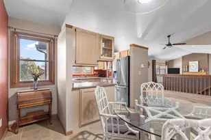 921 Babcock St, Neenah, WI 54956 - Photo 5