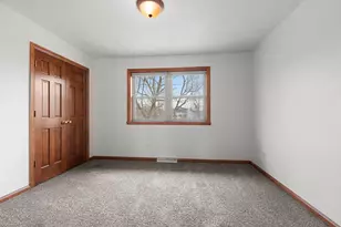 571 S 9th St, De Pere, WI 54115 - Photo 19