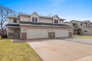 571 S 9th St, De Pere, WI 54115 - Photo 75