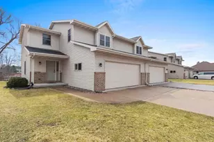 571 S 9th St, De Pere, WI 54115 - Photo 73