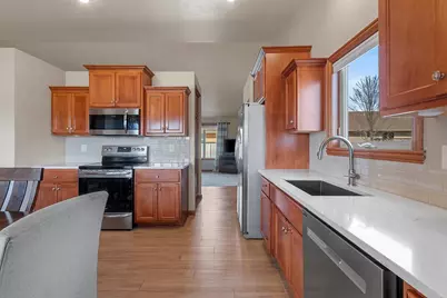 2190 Ryan Road, De Pere, WI 54115 - Photo 7