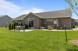 2934 E Turquoise Ln, Appleton, WI 54913 - Photo 3