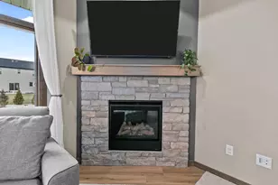 2934 E Turquoise Ln, Appleton, WI 54913 - Photo 5