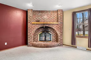 1367 Whirthington Ct, Suamico, WI 54173 - Photo 11