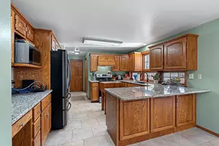 1367 Whirthington Ct, Suamico, WI 54173 - Photo 21