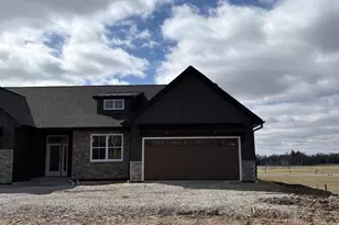 3395 Shawano Ave, Green Bay, WI 54313 - Photo 1