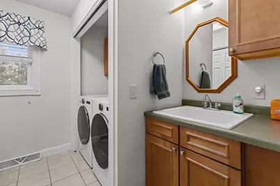 1401 Haymeadow Court, New London, WI 54961 - Photo 13