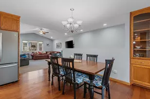 209 Ridgewood Dr, Gillett, WI 54124 - Photo 7