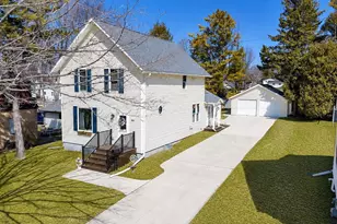 219 Rolland St, Algoma, WI 54201 - Photo 29