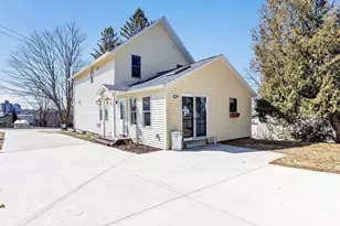 219 Rolland St, Algoma, WI 54201 - Photo 27