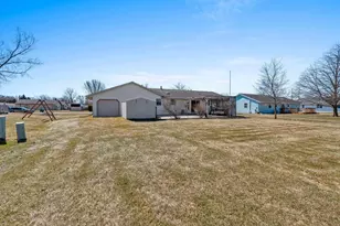 2817 Oslo Dr, Green Bay, WI 54311 - Photo 7