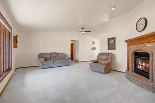2817 Oslo Dr, Green Bay, WI 54311 - Photo 3