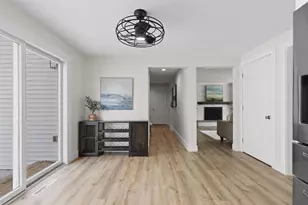 1545 Fox Ct, Green Bay, WI 54313 - Photo 7